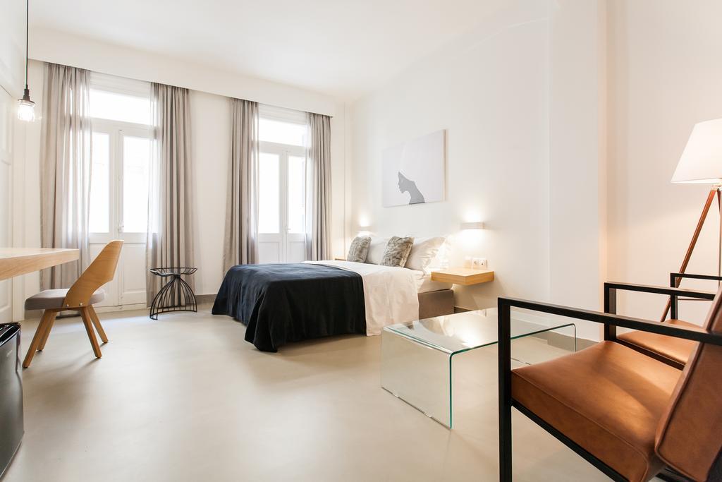 Monk Suites By Mlt At Ermou Athens Exterior photo